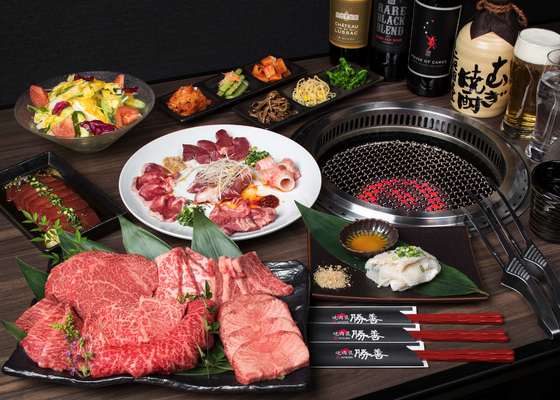 東京のおしゃれな焼肉店で 旬な食材のコース料理をご用意